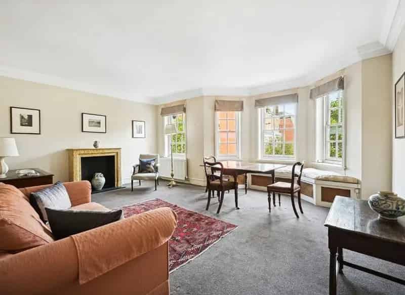 One Bedroom Flat Draycott Place High Ceilings Period Features