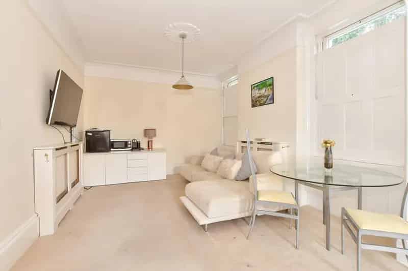 5 Bedroom Detached House for Sale Canterbury