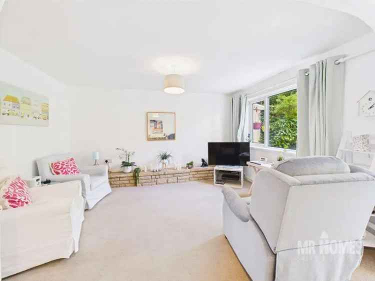 3 Bed Family Home For Sale