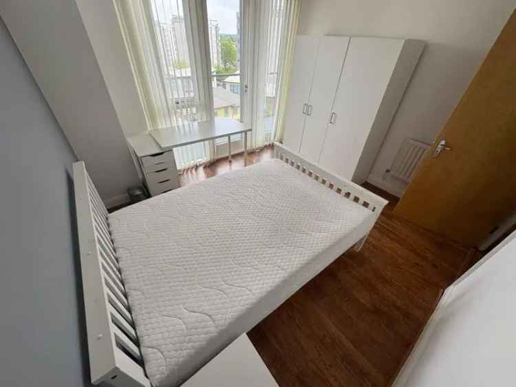 2 Bedroom 2 Bathroom Apartment with Allocated Parking