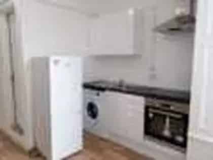 1 Bedroom Flat 69m² Cardiff Cathays - Near University City Centre