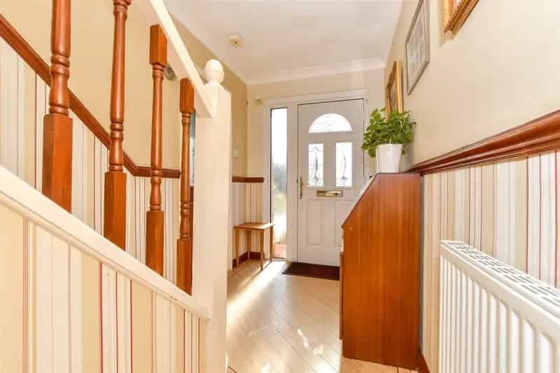 4 Bedroom Detached House For Sale Minster