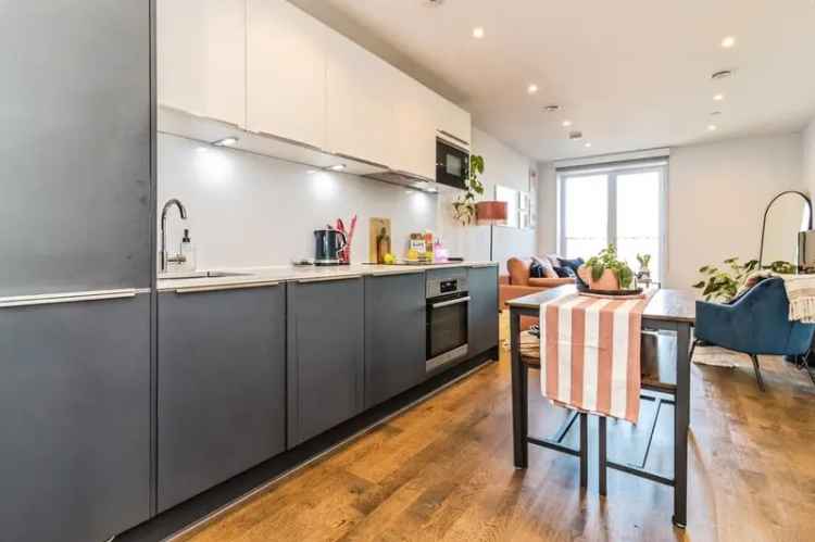 1 Bedroom Furnished Apartment Salford Manchester M3 June 2025
