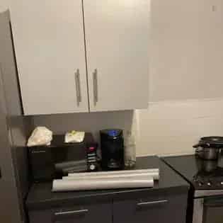 3 Bedroom Notting Hill Flat with Roof Terrace Near Portobello Road