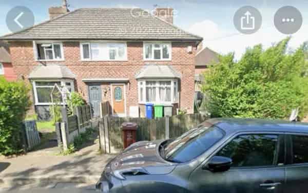 Spacious 3-Bed Semi-Detached House Ideal for Growing Families