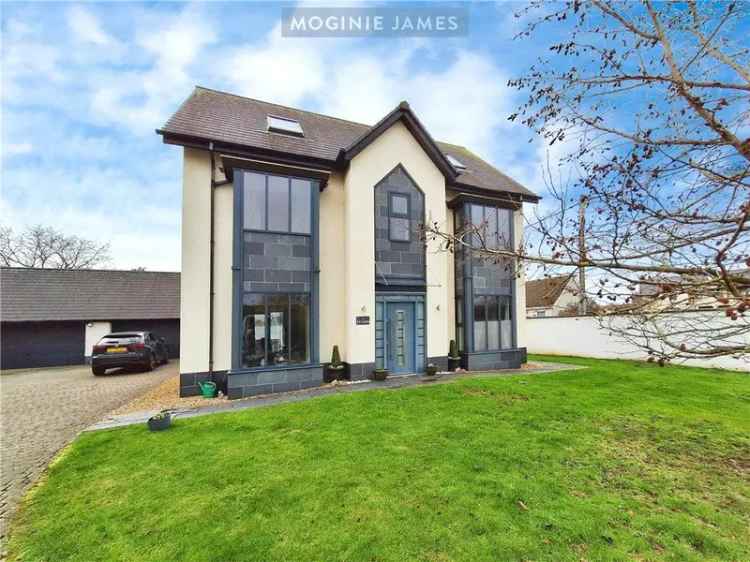 5 bedroom detached house for sale