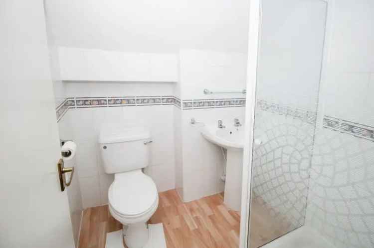 2 bedroom  Flat to rent, Manchester, Greater Manchester, M18