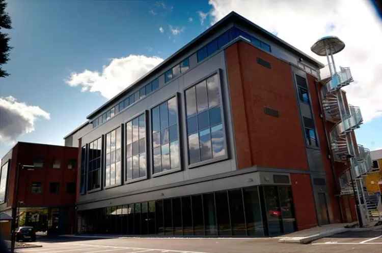 Solihull Serviced Offices: Flexible Workspace for 6-100 People