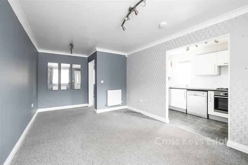 1 Bedroom Apartment House to Rent