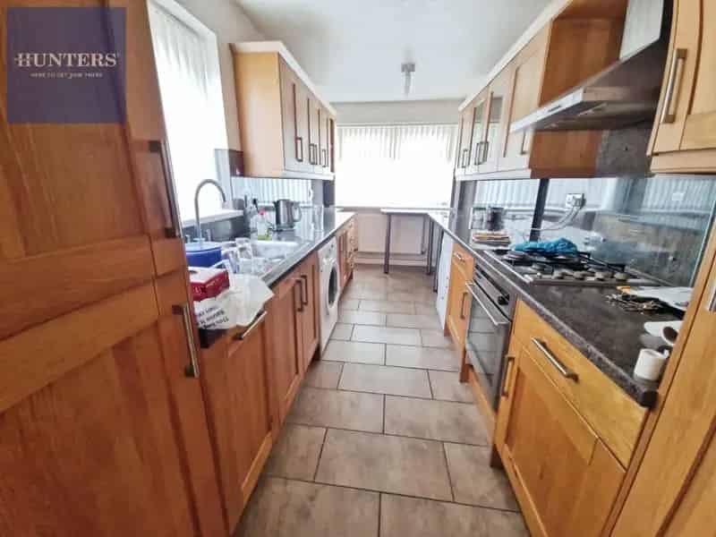 3 Bedroom Bungalow For Sale