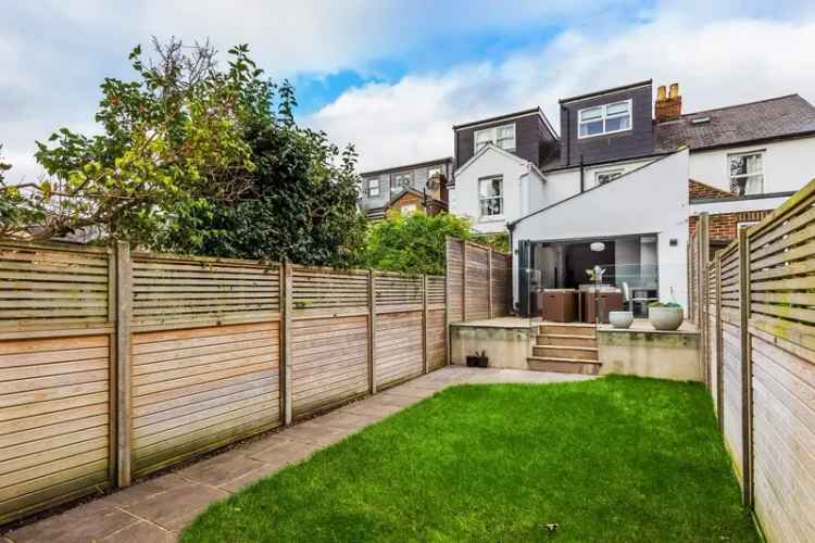 3 Bedroom Semi-Detached House to Rent Central Reigate