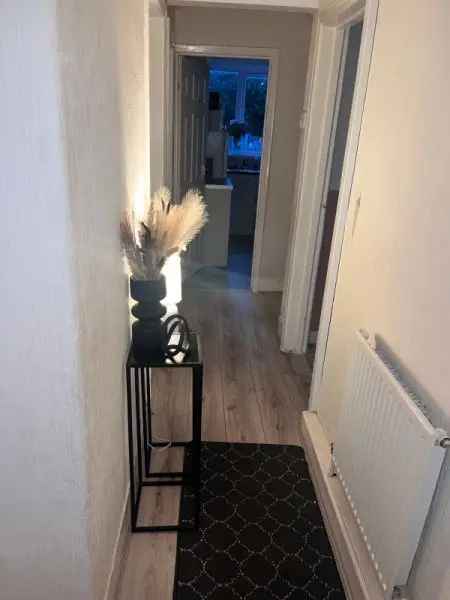 Flat For Rent in Manchester, England