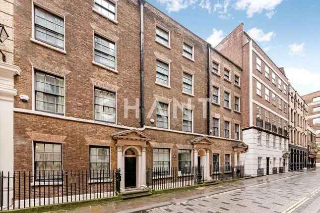 Georgian Townhouse near Liverpool Street Station