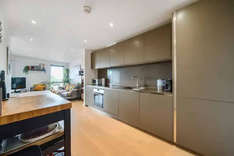 One Double Bedroom Executive Apartment with Sunset Balcony