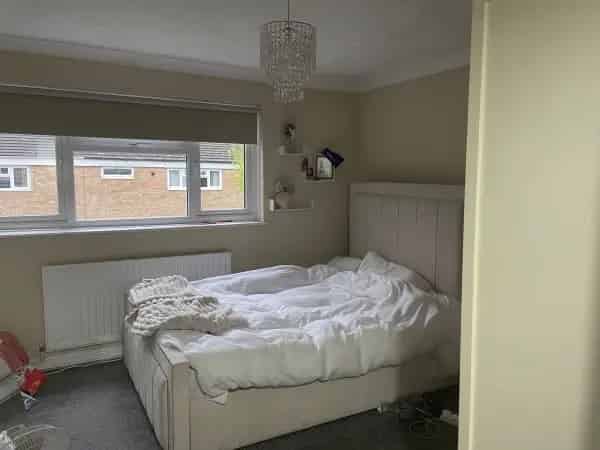 Large 1 Bed Flat First Floor New Kitchen Bathroom