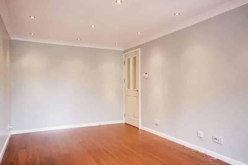 2 Bedroom Apartment House to Rent