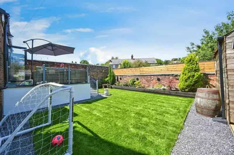 4 Bedroom Semi Detached House for Sale St Helens Merseyside