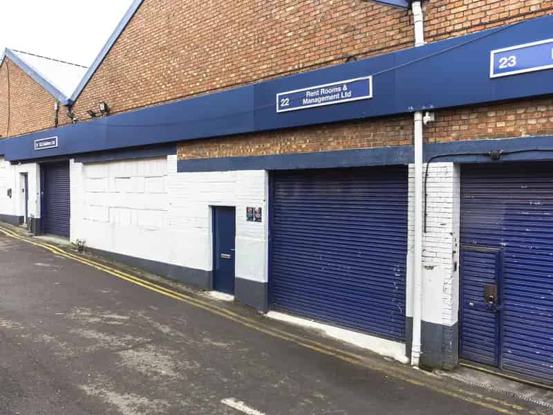 Industrial Warehouse Unit To Be Refurbished Near A406 and M1