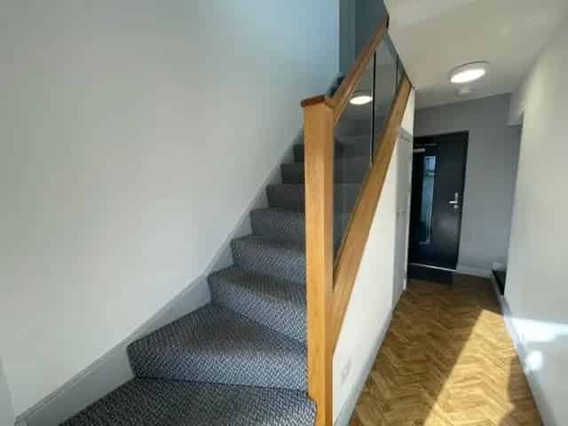 1 Bedroom Apartment Near Penarth Town Centre