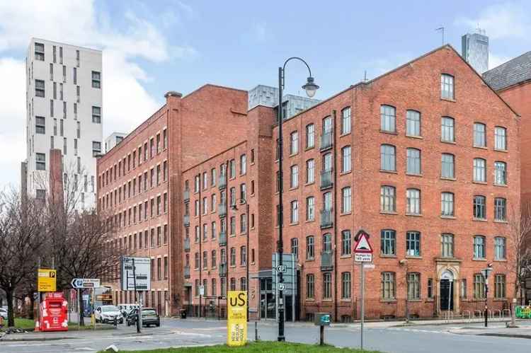 2 Bedroom Flat for Sale Manchester M1 - City Centre Mill Conversion