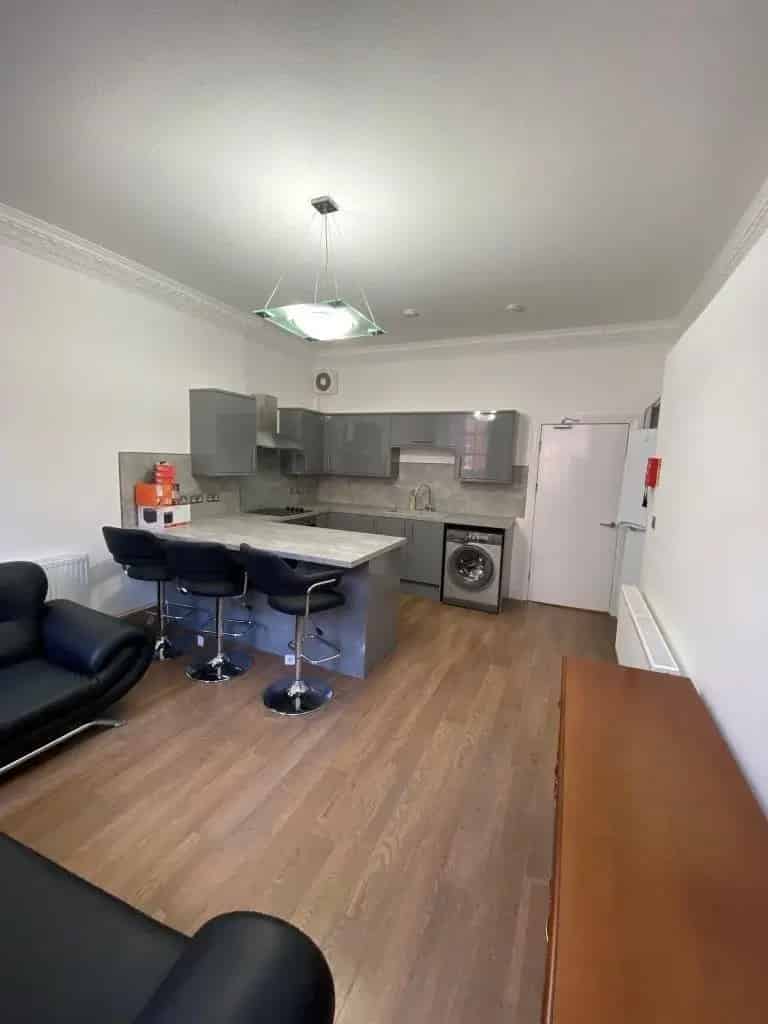 5 Bedroom HMO Flat to Rent - Students Welcome