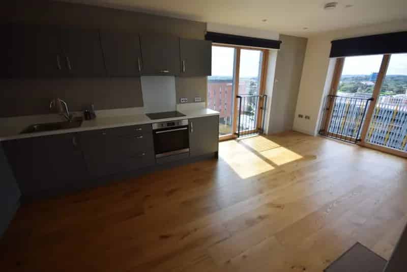 1 Bedroom Flat To Rent Available August 19 2025