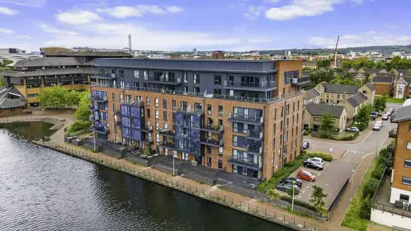 1 Bedroom Apartment for Sale