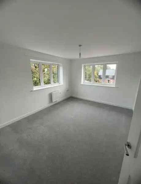 Flat For Rent in Winchester, England