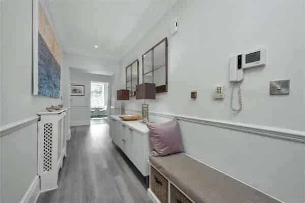 Luxury Apartment in Gated Development
