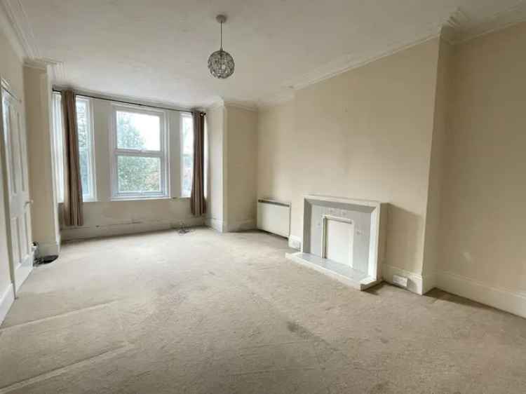 2 bedroom  Flat for sale, Folkestone, CT20