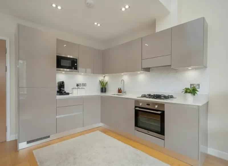 Stylish 2-Bed Apartment Near Southgate Overground Station