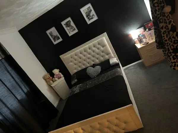 Flat For Rent in Havant, England