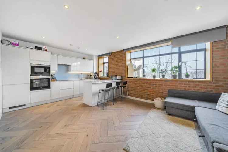 Flat For Sale , London, England