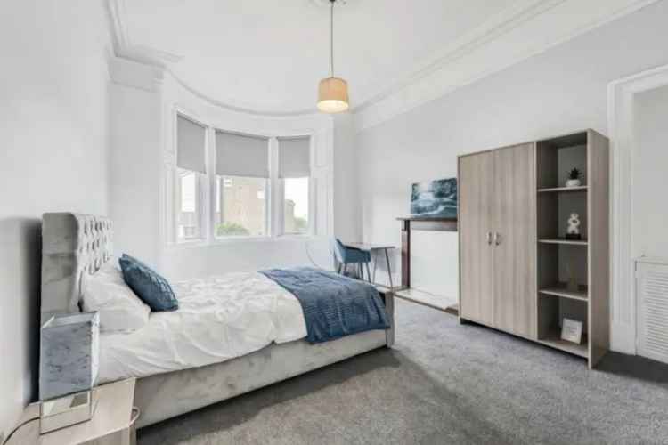 3 Bedroom Flat to Rent in Dennistoun Glasgow