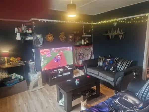 2 Bedroom Semi Detached House Near Schools and Town