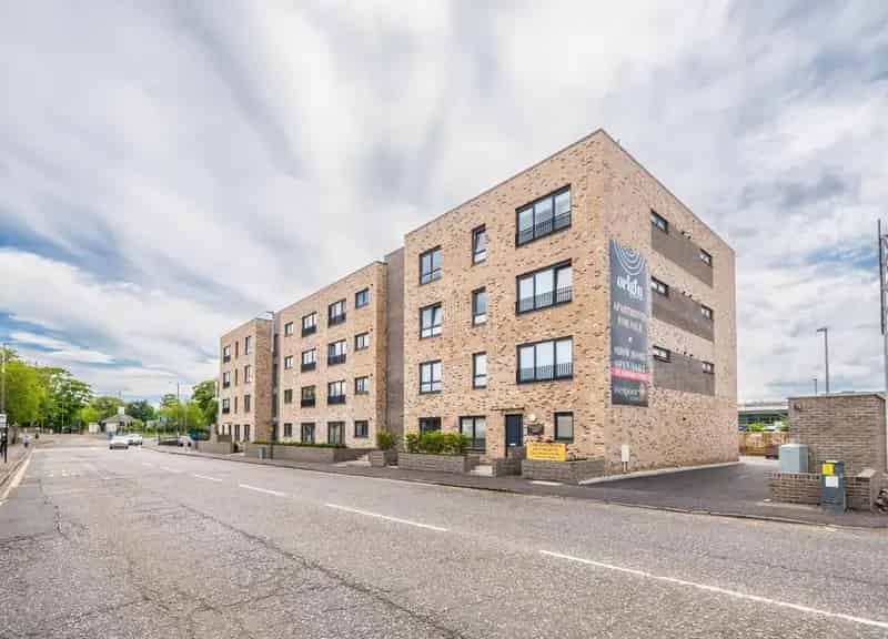 2 Bedroom Flat to Rent