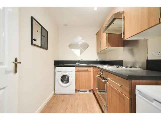 2 Bedroom Apartment for Sale in Livingston