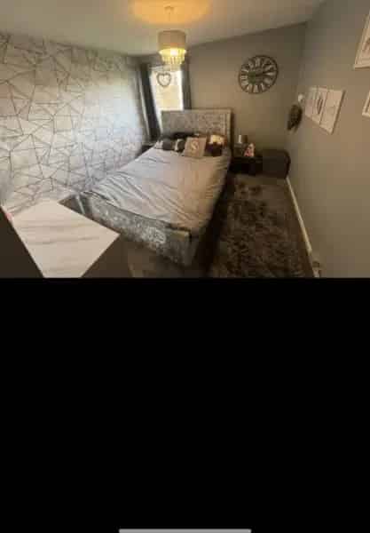 Two Bedroom Ground Floor Flat Near Schools and Shops