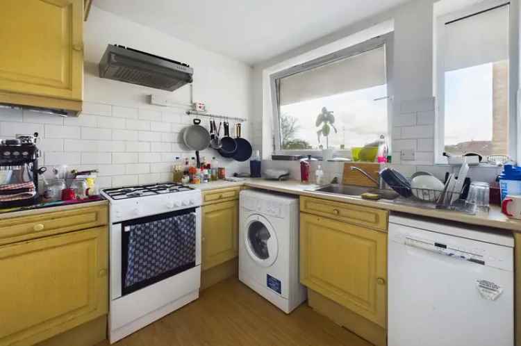 2 Bedroom Flat for Sale in Cambridge