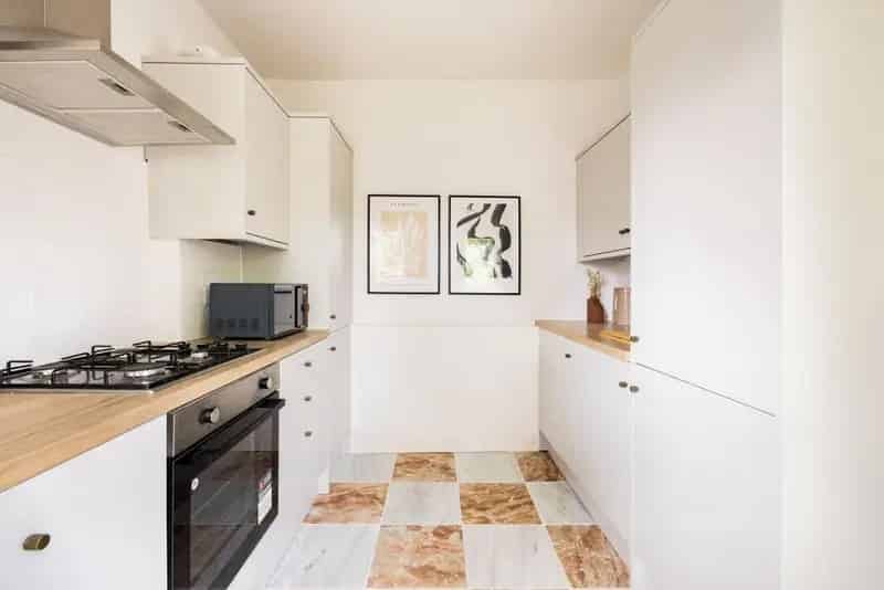 Flat For Sale , London, England