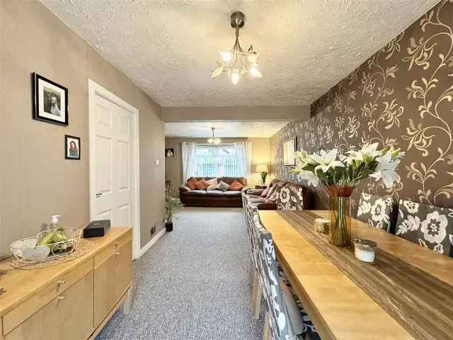 3 Bedroom Semi Detached House for Sale in Southpark Village