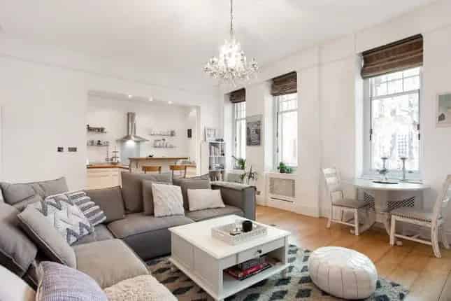 Flat for sale in Queens Gate, London SW7