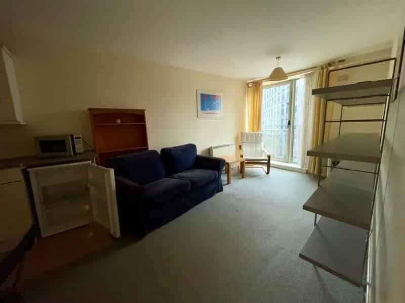 1 Bedroom Apartment for Sale Near Jewellery Quarter