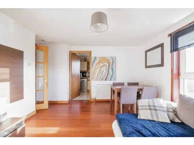1 Bedroom Flat for Sale in Bridge of Don Aberdeen