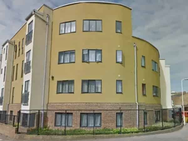 Two-Bed Flat Near Margate Seafront and Town Centre