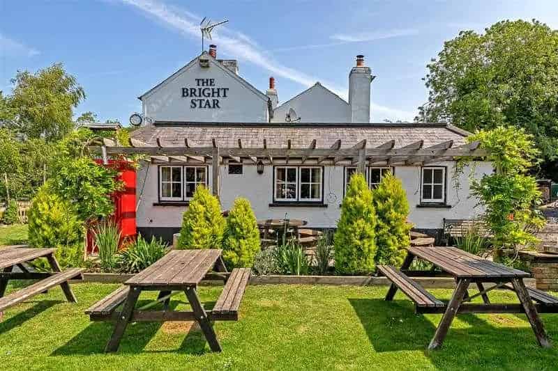 3 Bed Property for Sale - Peters Green