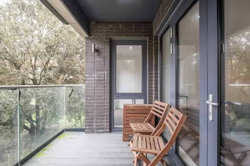 2 Bedroom Flat for Sale in Putney Rise