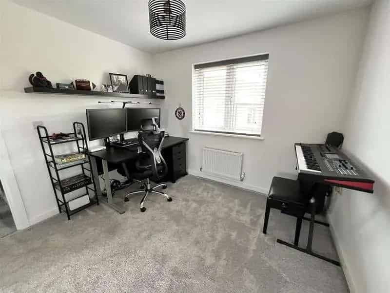 3 Bed Detached House for Sale