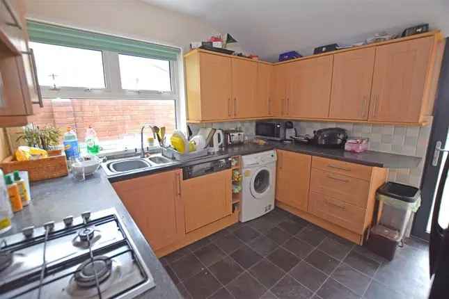 5 Bedroom House to Rent near University Hospital of Wales Cardiff