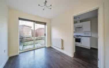 3 Bed Terraced House Tiverton Devon Spacious Family Home Off Street Parking